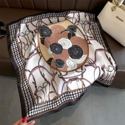 Women Fashion Geometric Flower Print Polyester Square Silk Scarf 70x70cm