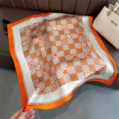 Women Fashion Geometric Flower Print Polyester Square Silk Scarf 70x70cm