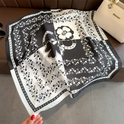 Women Fashion Geometric Flower Print Polyester Square Silk Scarf 70x70cm