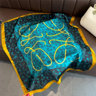Women Fashion Geometric Flower Print Polyester Square Silk Scarf 70x70cm