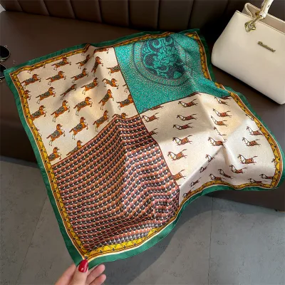 Women Fashion Geometric Flower Print Polyester Square Silk Scarf 70x70cm