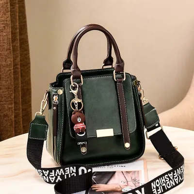Women Vintage Simple Letter Wide Strap Bear Pendant Large Capacity Handle Bag