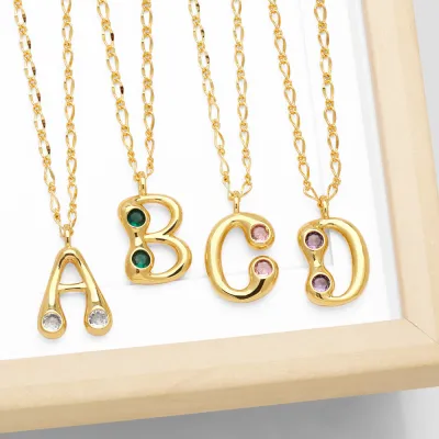 Women Fashion 26 English Alphabet Pendant Necklace