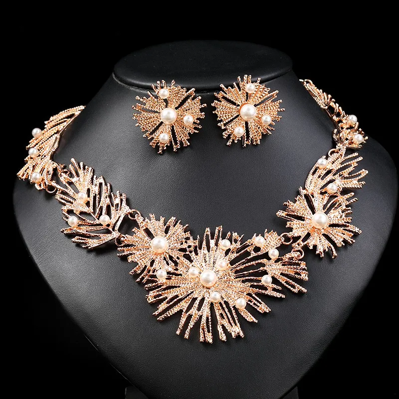 Exaggerated Retro Alloy Pearl Party Jewelry Set with O-Chain