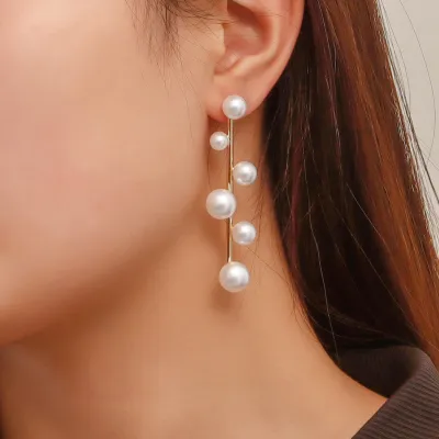 Temperament Simple Retro Pearl Earrings
