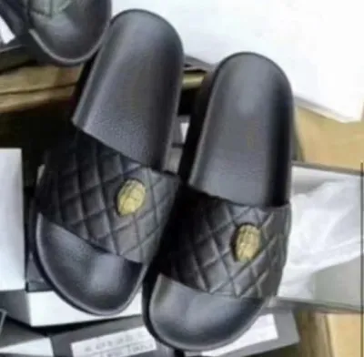 Women Large Metal Decorative Round Toe Flat Slippers Plus Size