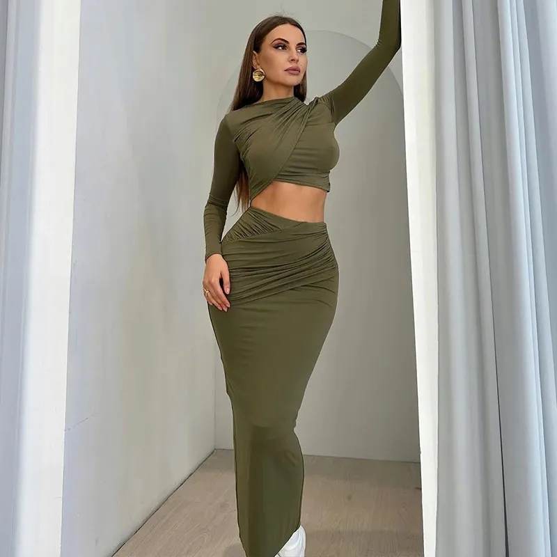Women Fashion Solid Color Round Neck Irregular Long Sleeve Crop Top Skirt Two-Piece Set