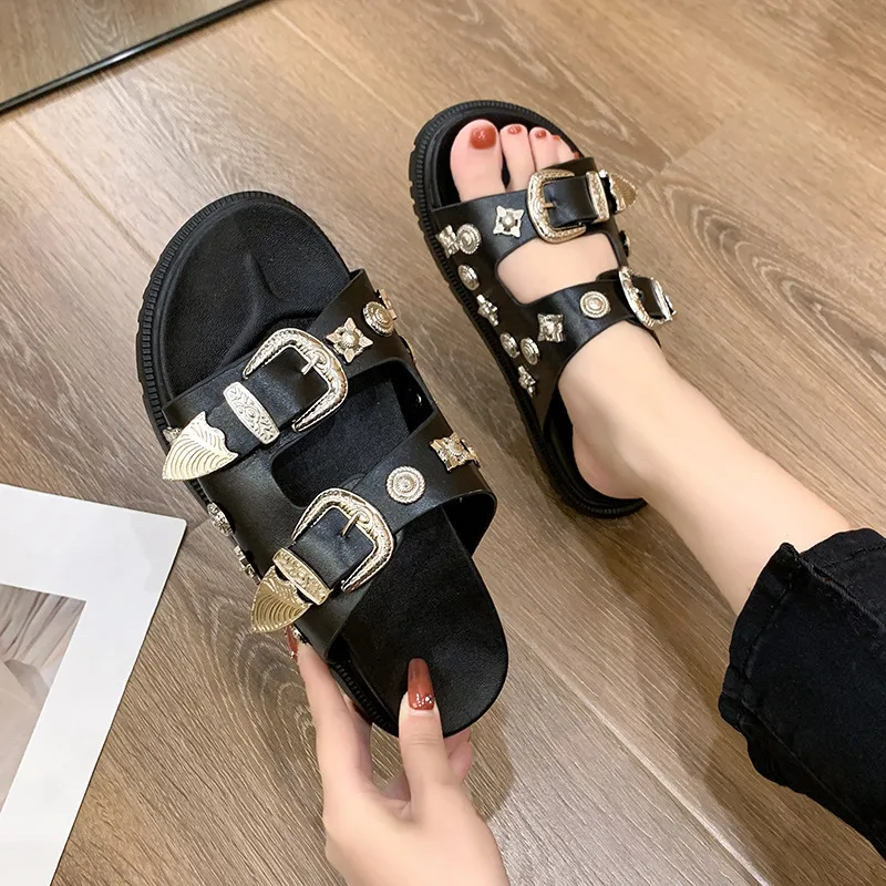 Women's Fashion Metal Nail PU Round Toe Slippers