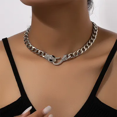 Creative Snake Alloy Chain Fashion Necklace