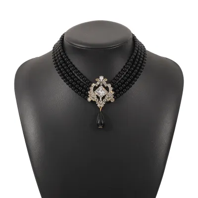 Retro Multilayer Geometric Pearl Necklace