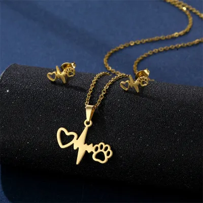 Women's Fashion Simple Smooth Star Footprint Heart Necklace And Earrings Set