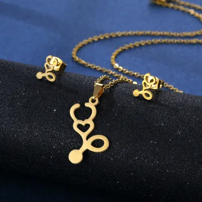 Women's Fashion Simple Smooth Star Footprint Heart Necklace And Earrings Set