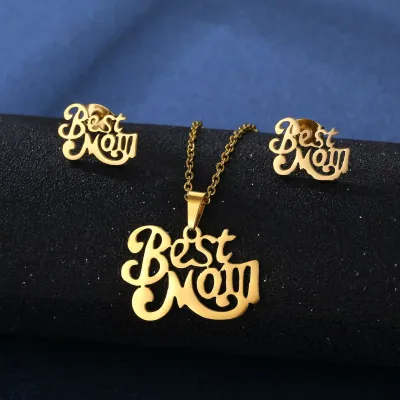 Women's Fashion Simple Smooth Star Footprint Heart Necklace And Earrings Set
