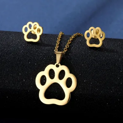 Women's Fashion Simple Smooth Star Footprint Heart Necklace And Earrings Set