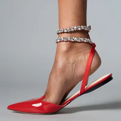 Women Simple Plus Size Pointed Toe Rhinestone Strap Flat Sandals