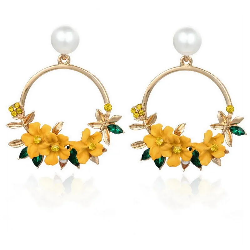 Women Fashion Floral Ceramic Pearl Alloy Earrings