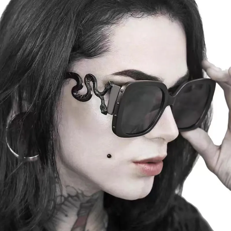 Women Fashion Retro Dark Gothic Double-Headed Snake Square Frame Sunscreen Sunglasses