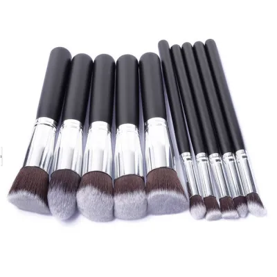 10Pcs Portable Wooden Handle Makeup Brush Set with Man-Made Fiber Bristles