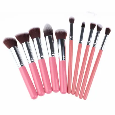 10Pcs Portable Wooden Handle Makeup Brush Set with Man-Made Fiber Bristles