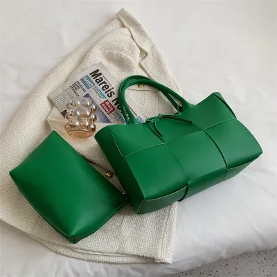Fashion Solid Color Large Capacity Woven PU Tote Bag