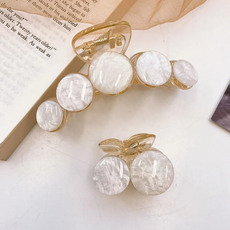 Women Fashion Mermaid Shell Hair Claws Simple Style