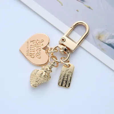 Women Fashion Metal Pearl Shell Keychain Pendant Unisex Zinc Alloy