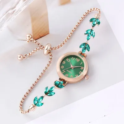 Women's Fashion Clover Rhinestone Drawstring Bracelet Watch