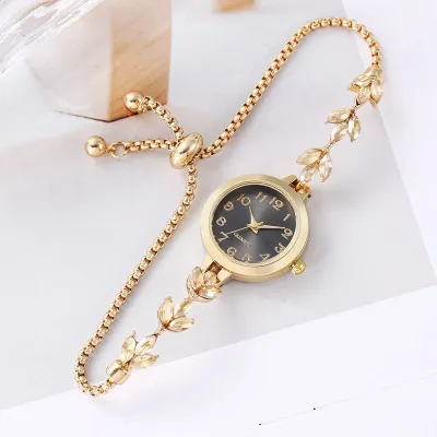 Women's Fashion Clover Rhinestone Drawstring Bracelet Watch