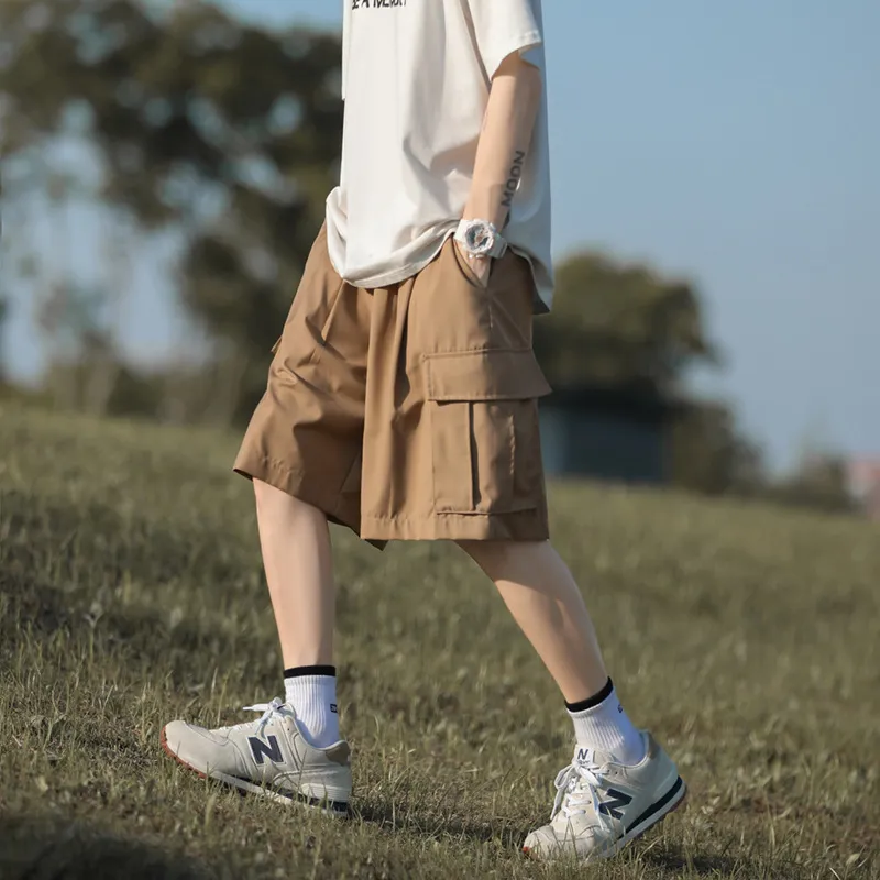 Men Fashion Casual Solid Color Loose Cargo Shorts with Pockets