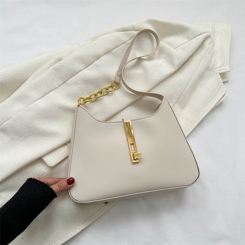 バッグ #15 LUXURY MATERIAL ONE SHOULDER CTHY Wholesale Women Fashionable Simple Solid Color Square Chain