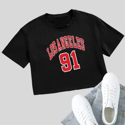 Women Distinctive Letter Print Crop Top T-Shirt