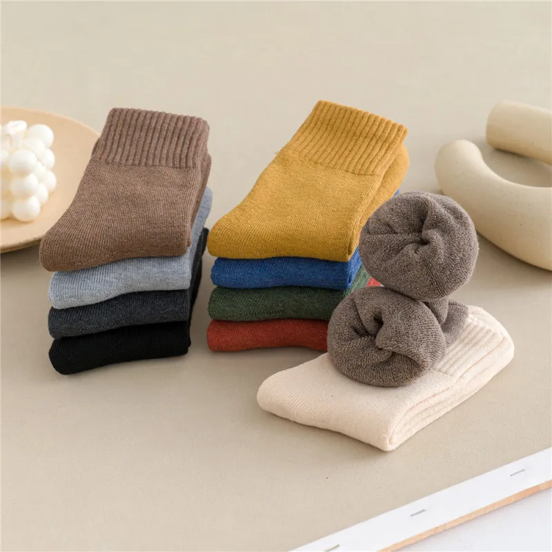 Women Simple Solid Color Thick Towel Cotton Socks
