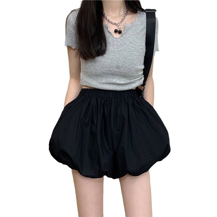 Wholesale Women Fashion Solid Color Bubble Shorts
