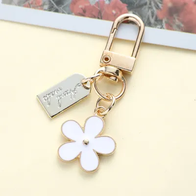 Women Fashion Metal Daisy Floral Key Chain Pendant
