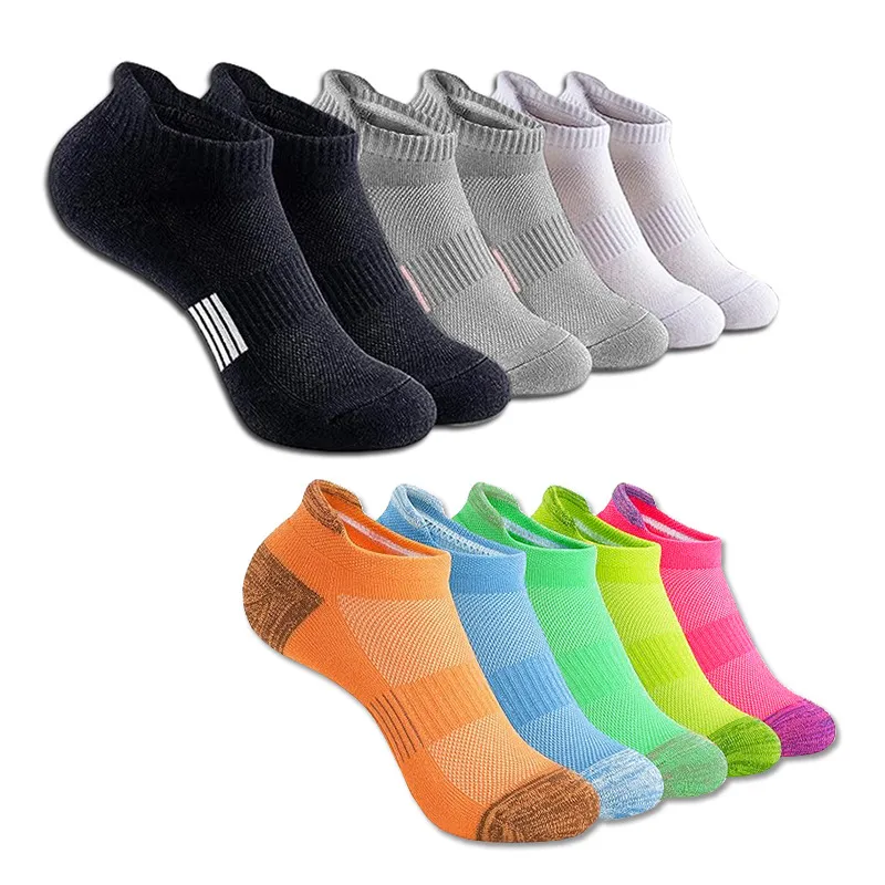 Men Simple Solid Color Breathable Sports Socks Short Cylinder