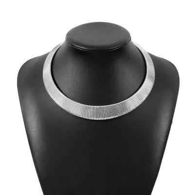 Fashion Temperament Metal Alloy Geometric Collar Necklace