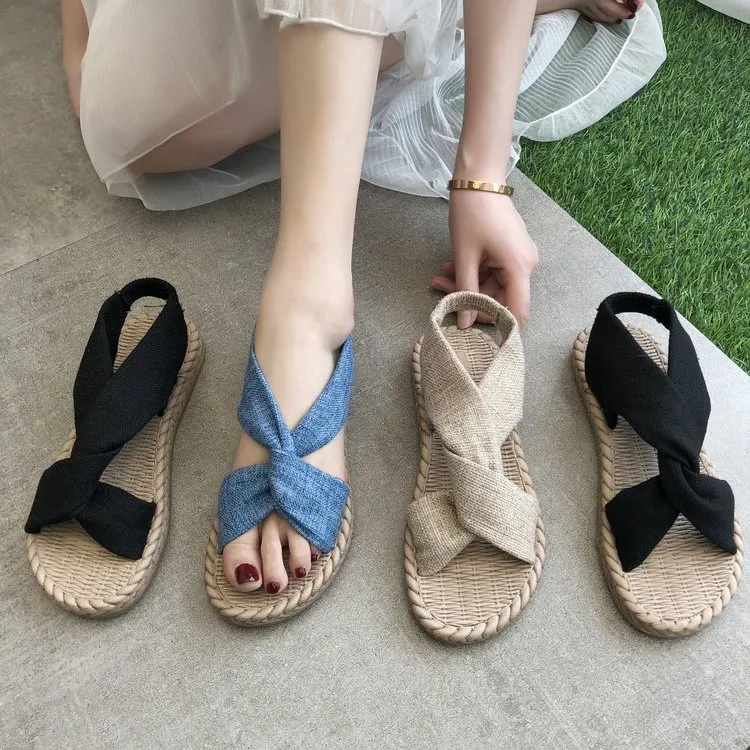 Summer Women Casual Solid Color Plus Size Crossover Strap Flat Roman Sandals