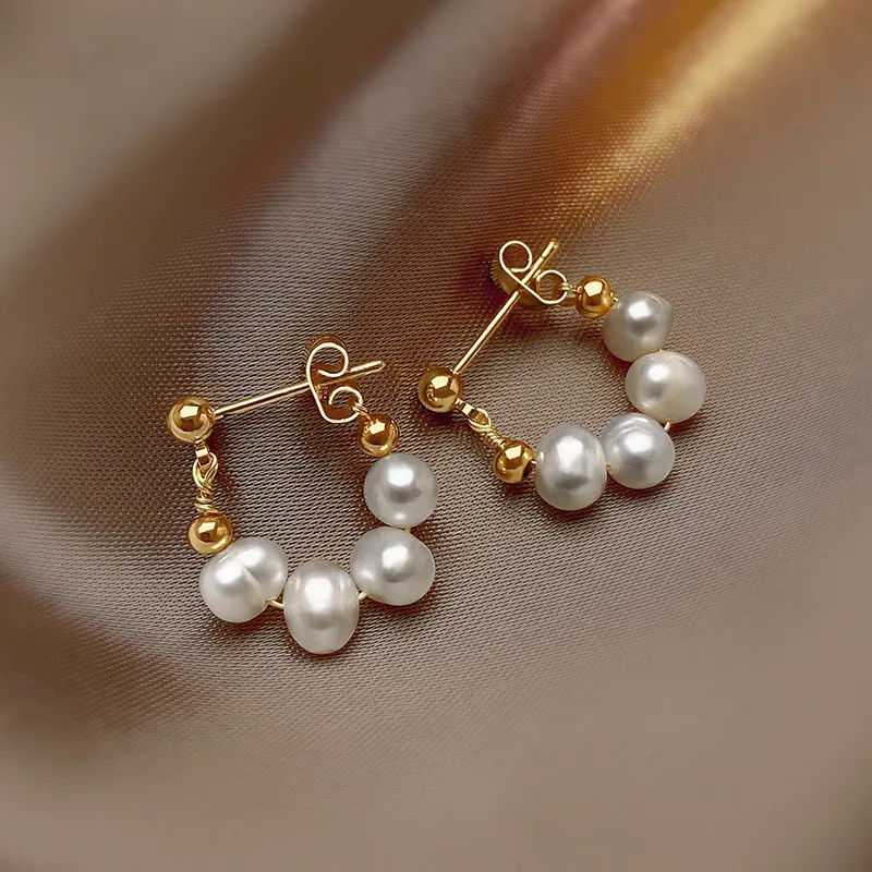 Fashion Pearl Earrings Chic U-Shape