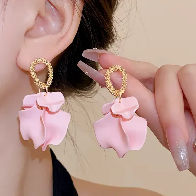 Fashion Pink Petal Flower Earrings