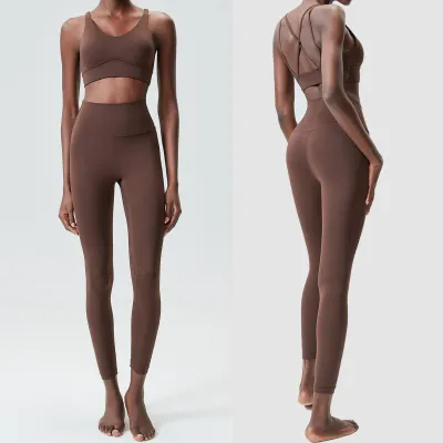 Women's Solid Color Nylon Yoga Bra and Leggings Sport Set