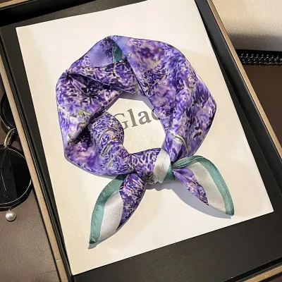 Women Fashion Geometric Pattern Printed Square Polyester Scarf