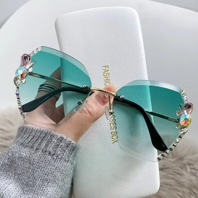 Fashion Rhinestone Frameless Polygon Sunglasses