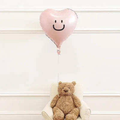 18 Inch Smiley Face Heart-Shaped Balloon Holiday Party Photo Props Scene Decorations