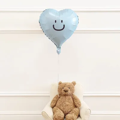 18 Inch Smiley Face Heart-Shaped Balloon Holiday Party Photo Props Scene Decorations