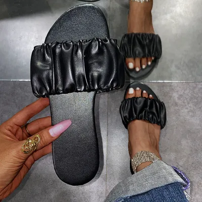 Summer Women Casual Plus Size Creased Flat Slippers With Round Toe