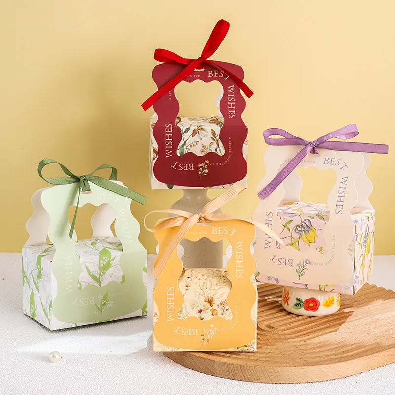 Simple Creative Wedding Candy Packaging Flower Shape Paper Gift Bags Shopping