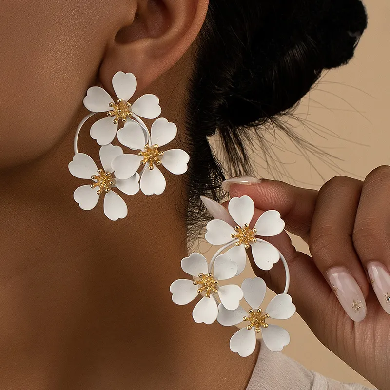 Women Vintage Floral Camellia Alloy Earrings Fashion Personality Trend