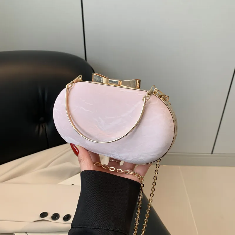 Women Fashionable Small Oval Round Summer Distinctive Chain Evening Dinner Bag