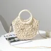 Bevelled Small Shell Beige