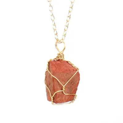 Fashion Irregular Natural Agate Leaves Necklace